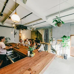 Gasthof Hippo And Cafe Bar